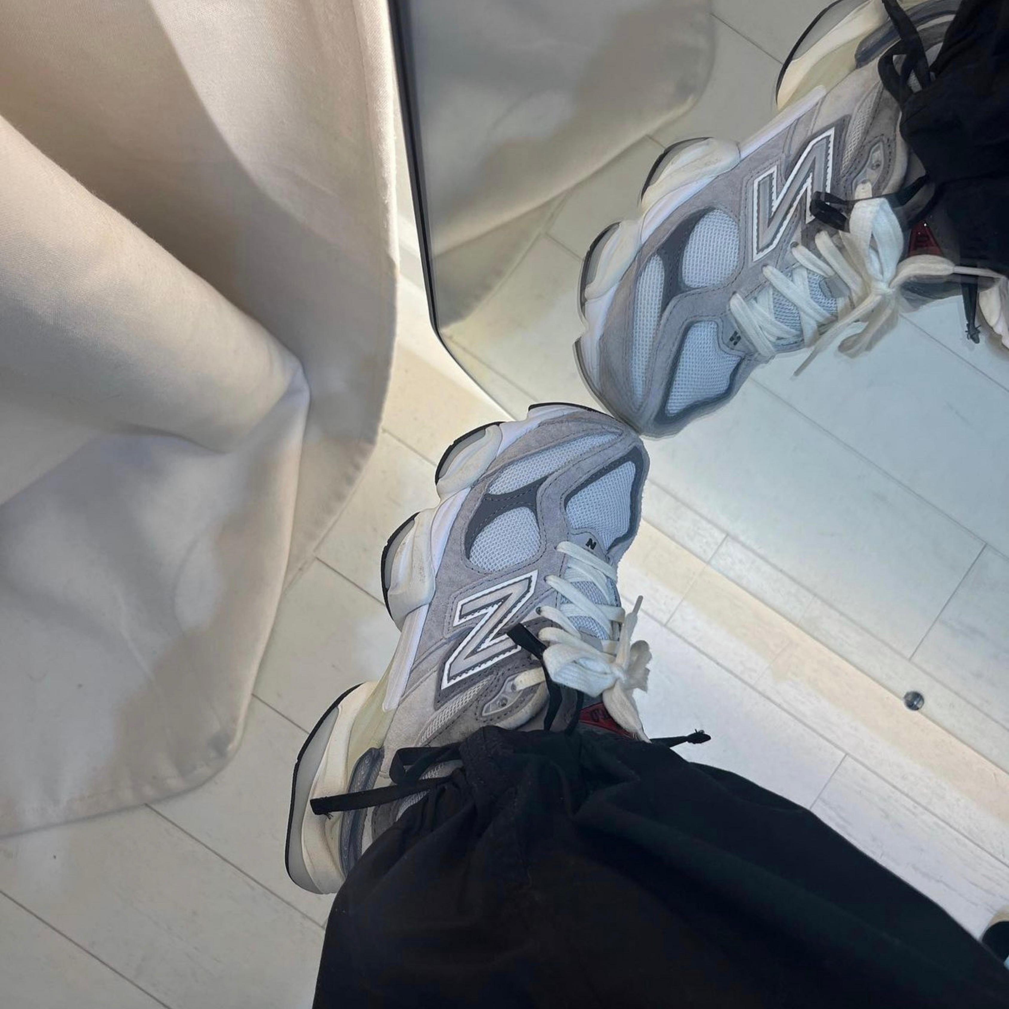 New Balance 9060 Rain Cloud Gray (SALE)