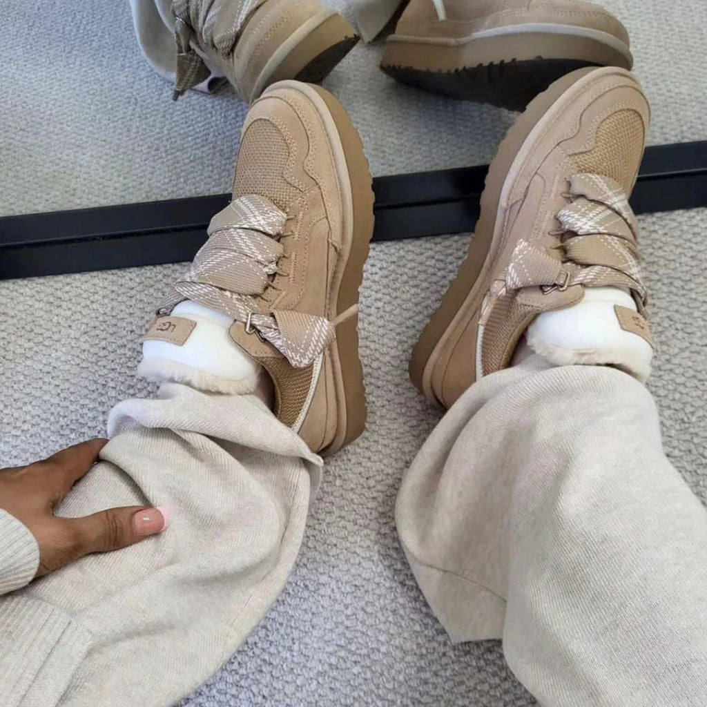 UGG Lowmel Sand (SALE)