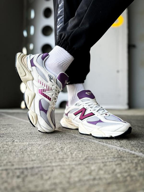 New Balance 9060 Magenta