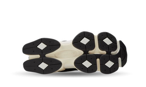 New Balance 9060 Black White (SALE)