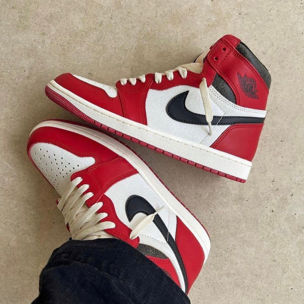 Nike Air Jordan 1 High OG Lost and Found