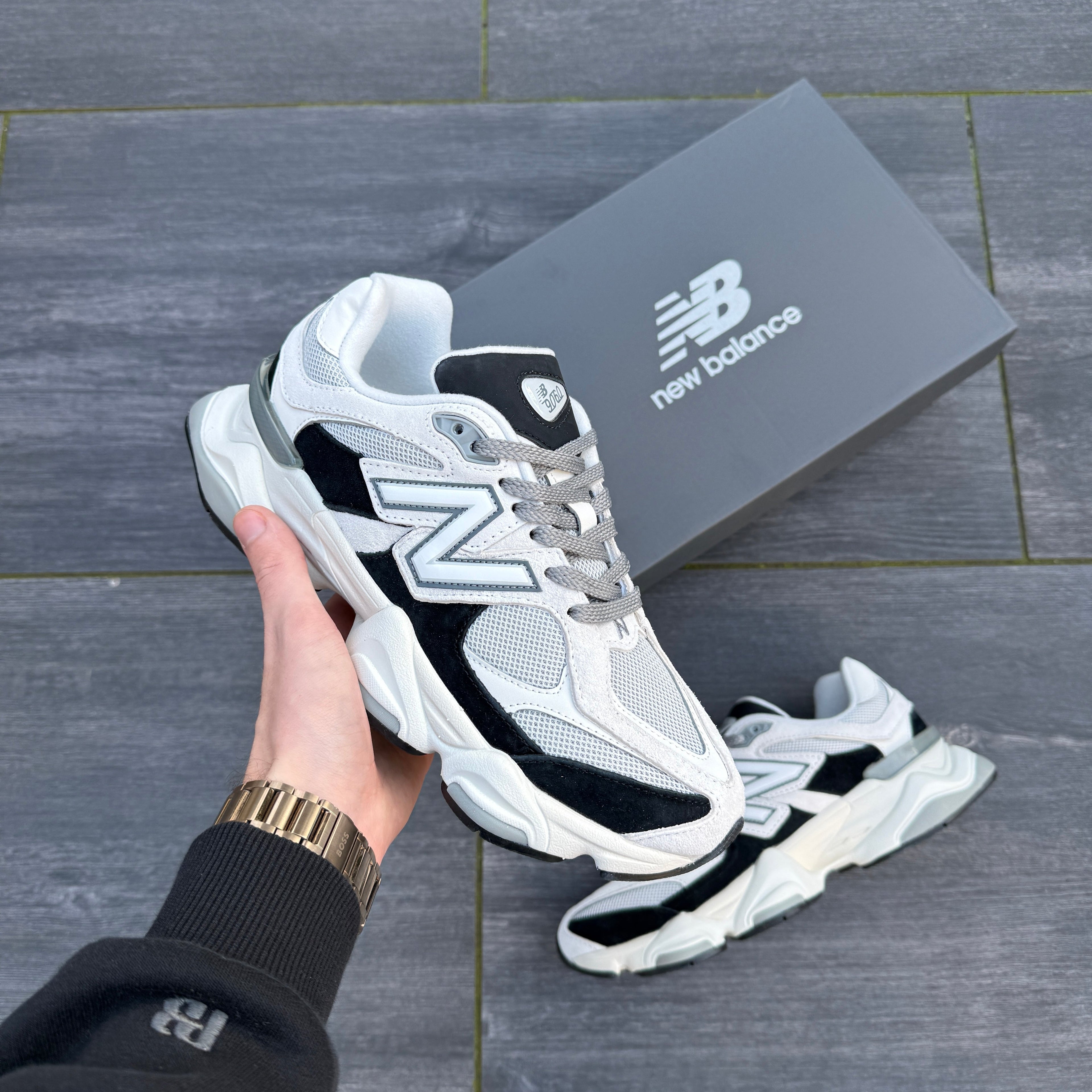 New Balance 9060 Grey Jet Black