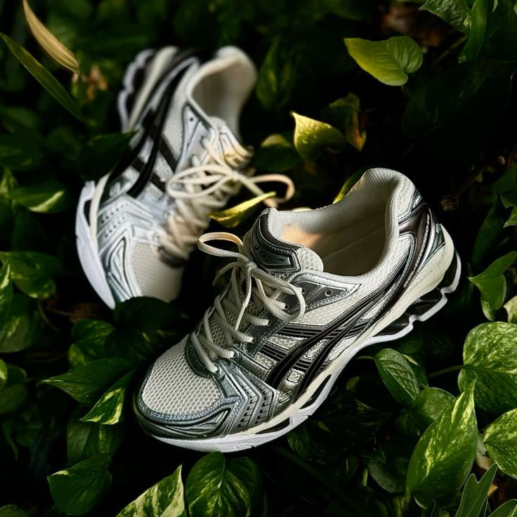 ASICS Gel-Kayano 14 Cream Black Metallic Plum (SALE)