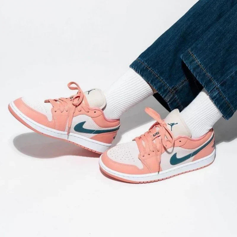 Air Jordan 1 Low Light Madder Root