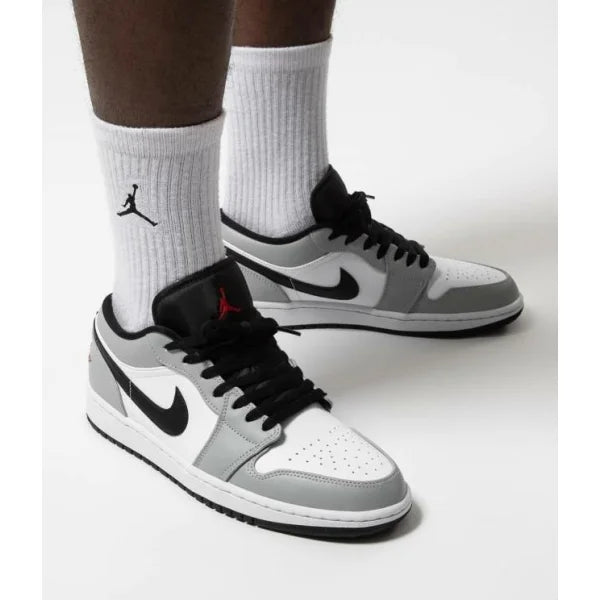 Air Jordan 1 Low Light Smoke Grey
