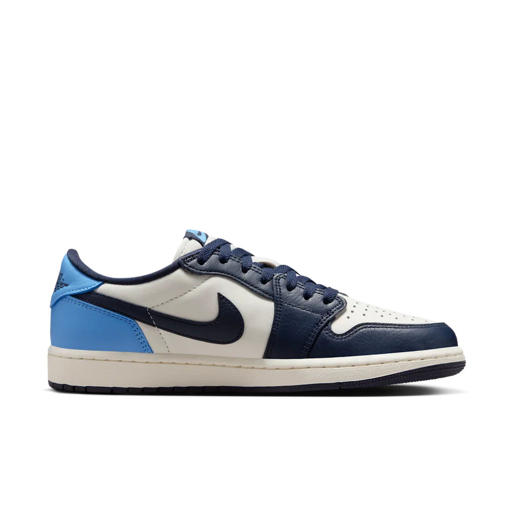 Air Jordan 1 Low OG Obsidian UNC