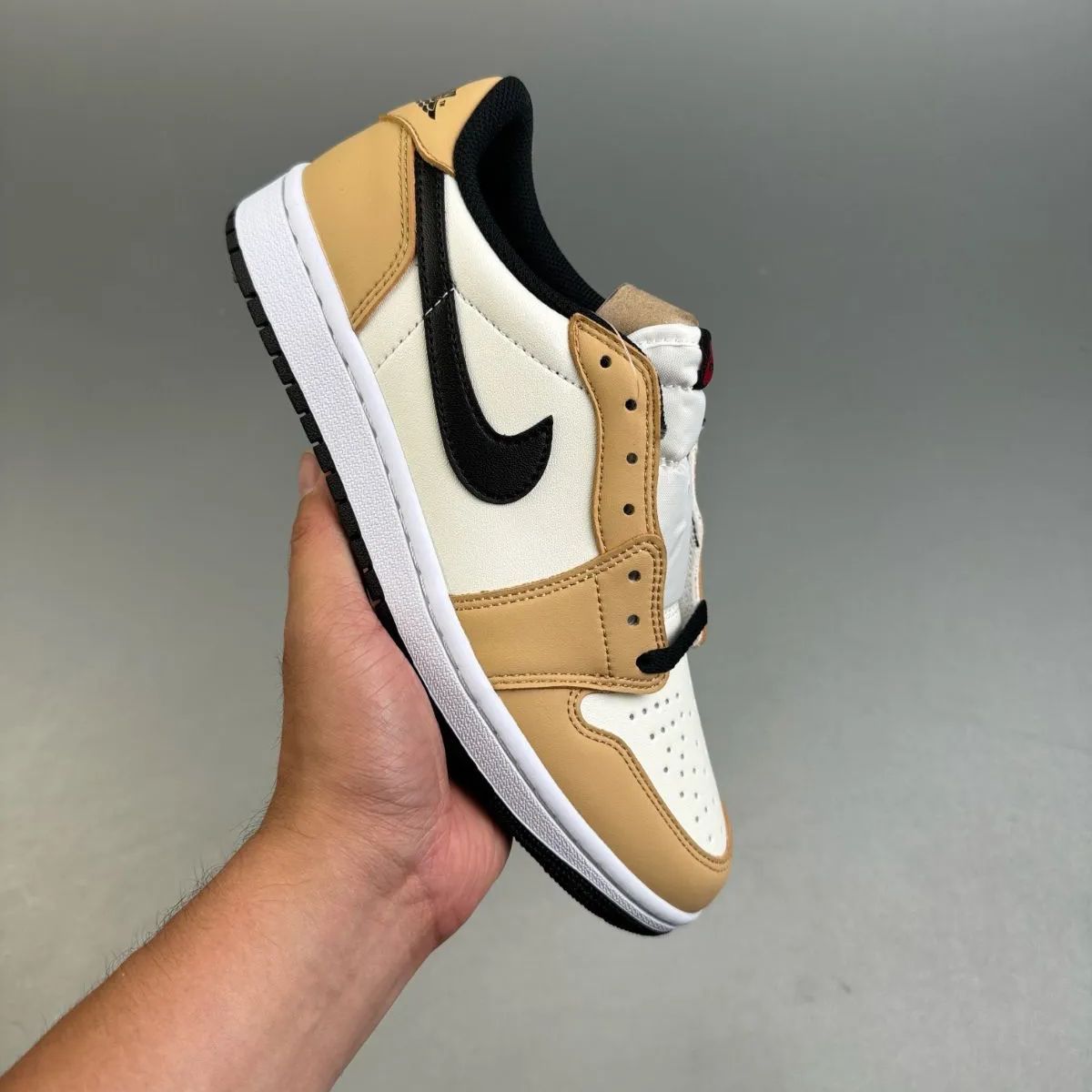 Air Jordan 1 Low OG Rookie Of The Year