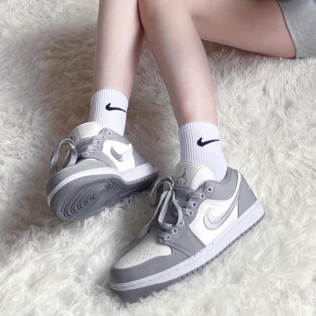 Air Jordan 1 Low SE Light Steel Grey