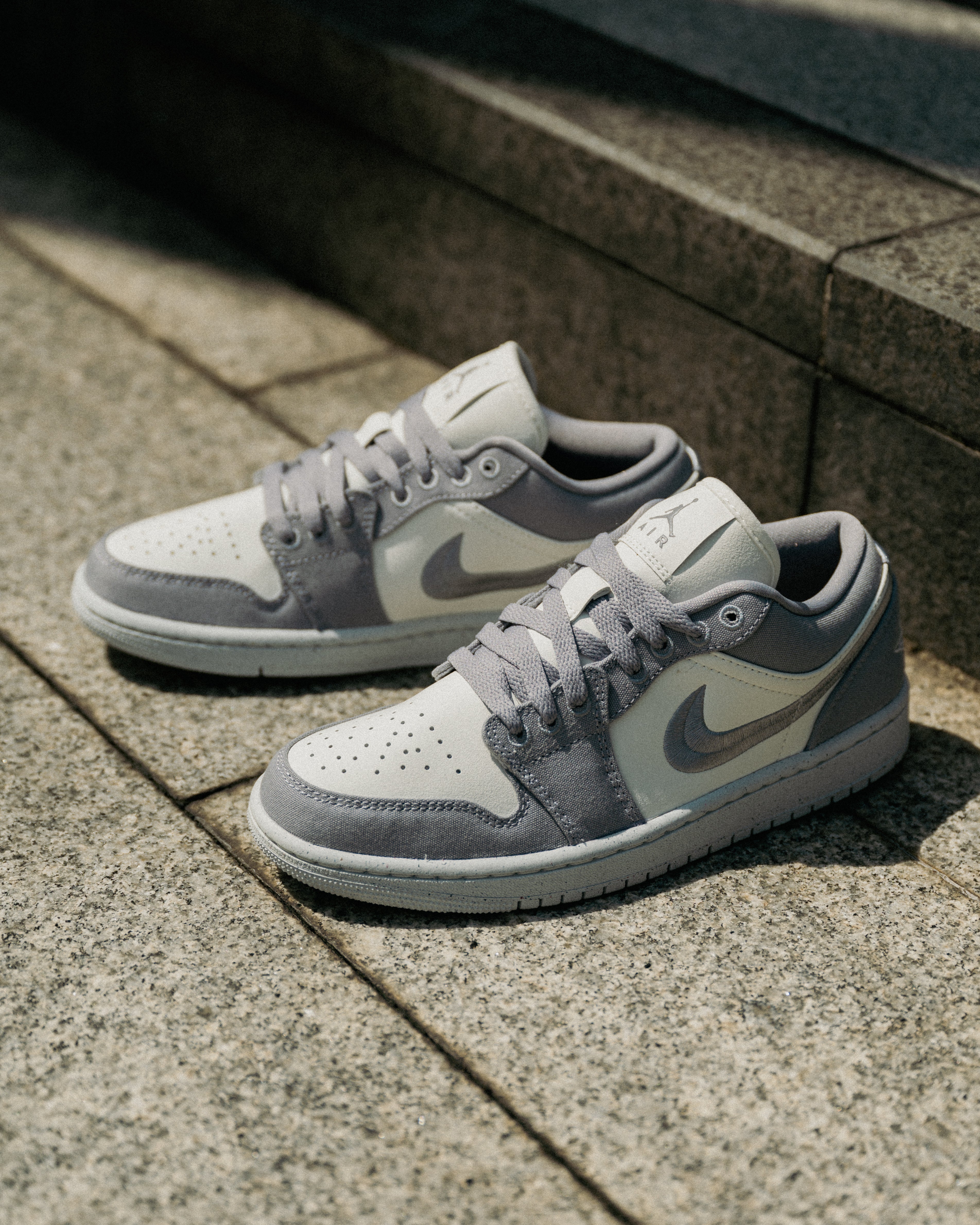 Air Jordan 1 Low SE Light Steel Grey
