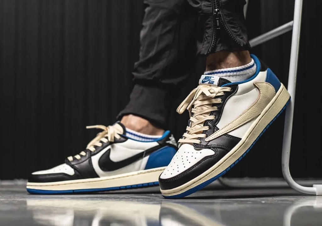 Air Jordan 1 Low Travis Scott Fragment