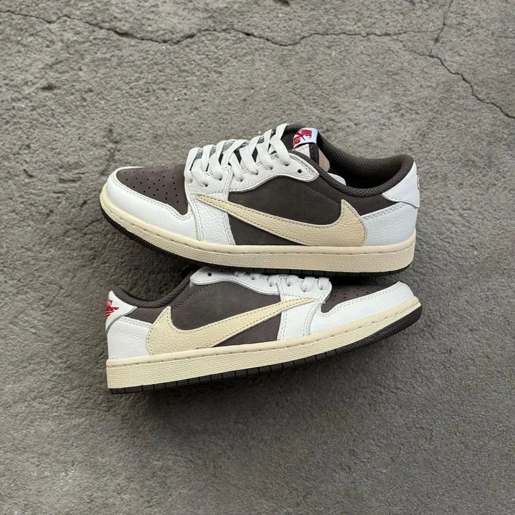 Air Jordan 1 Low Travis Scott Reverse Mocha
