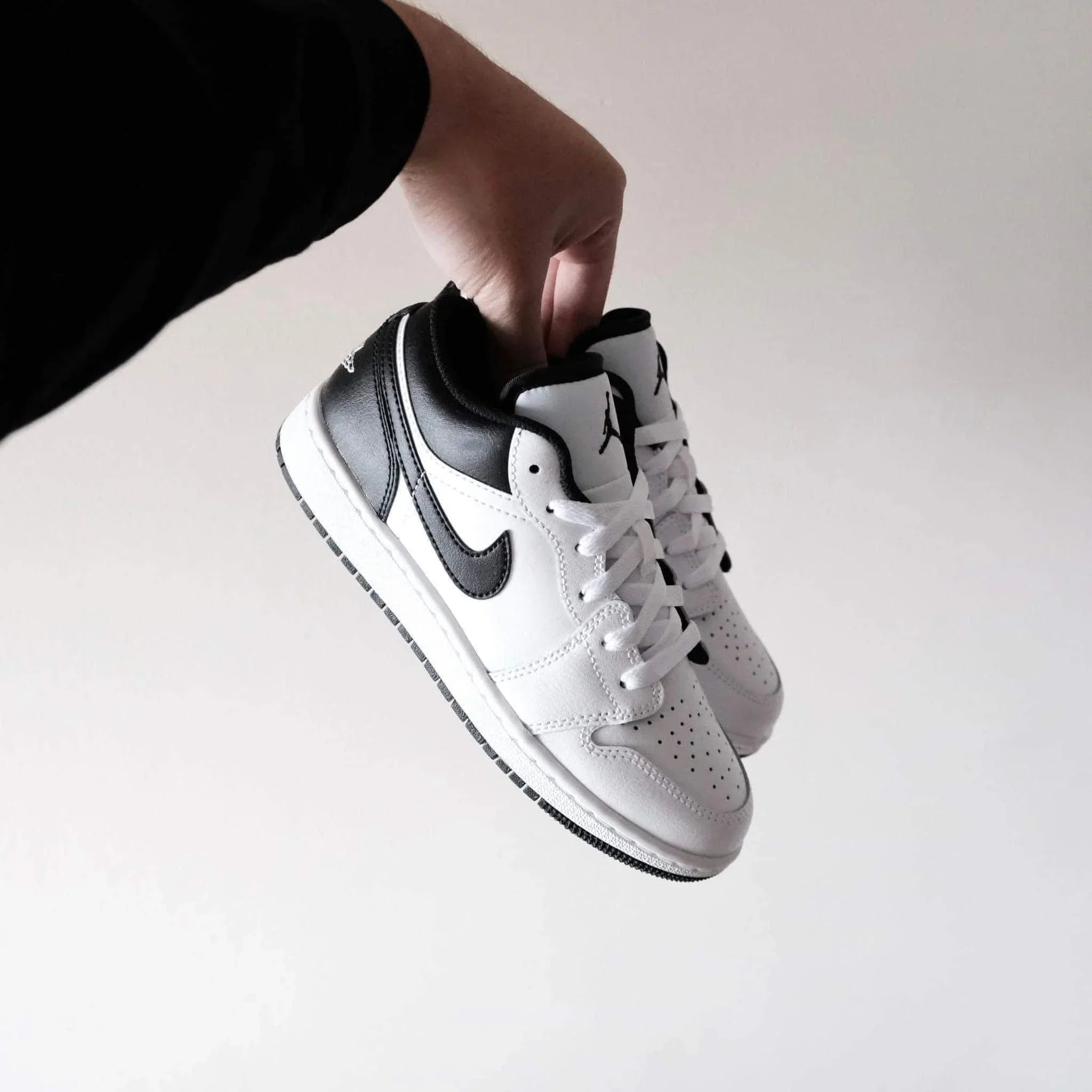 Air Jordan 1 Low Blanc Noir