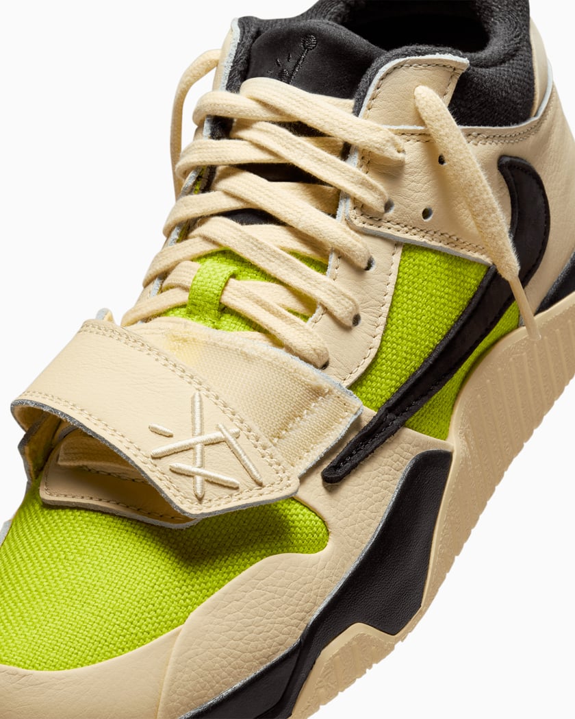 Jordan Jumpman Jacket TR Travis Scott Bright Cactus