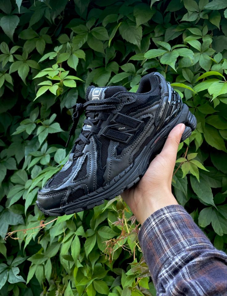 New Balance 1906D Protection Pack Black Leather