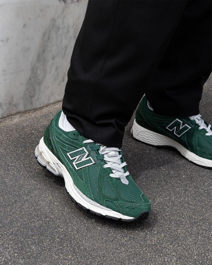 New Balance 1906R Green Suede Metallic Silver