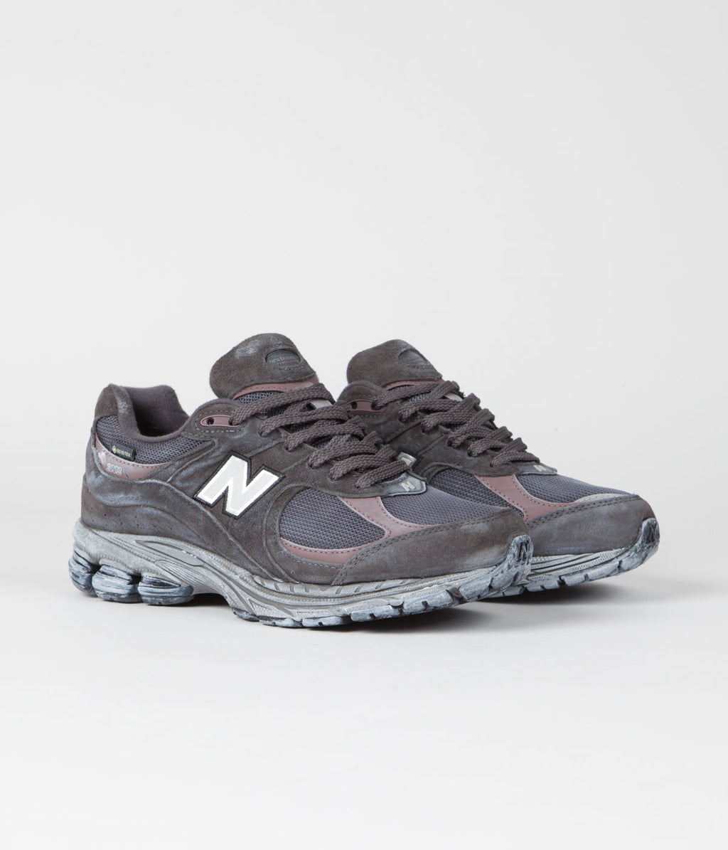 New Balance 2002R Gore-Tex Magnet Mood Indigo