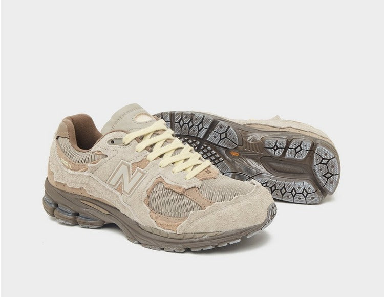 New Balance 2002R Refined Future - size?