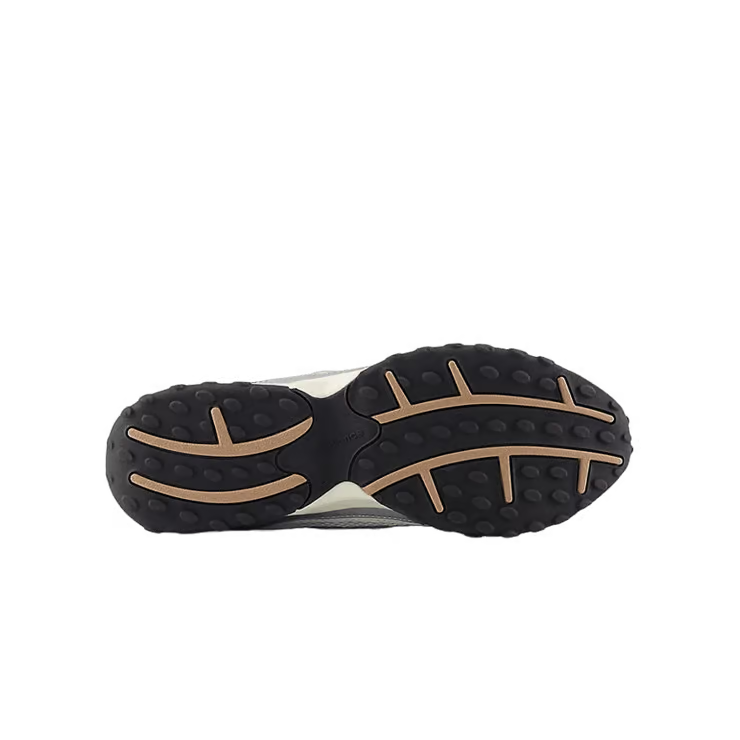 New Balance 204L Silver Metallic Flat Taupe