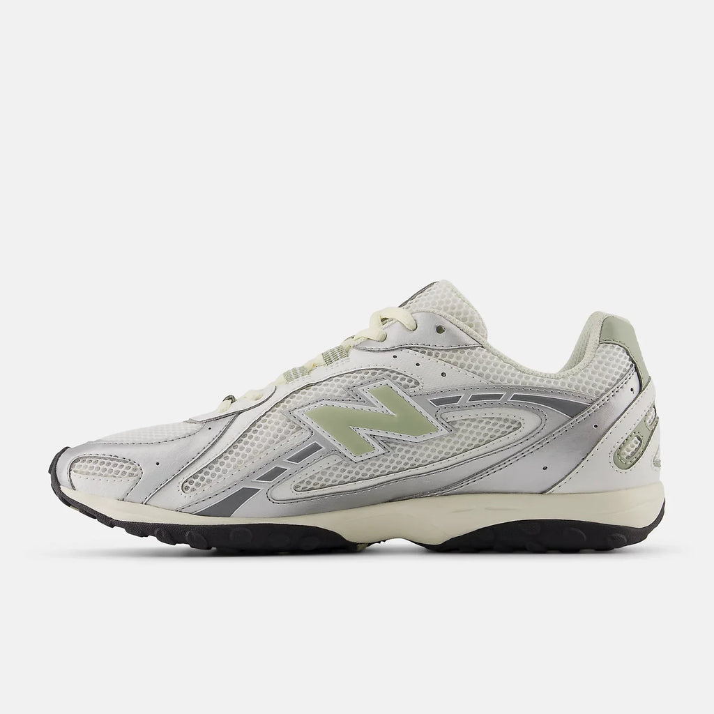New Balance 204L Silver Metallic Sage Green