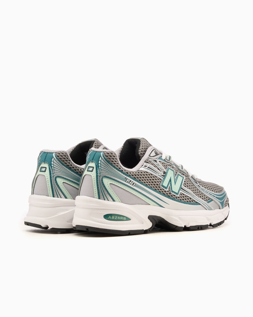 New Balance 740v2 Silver Metallic New Spruce
