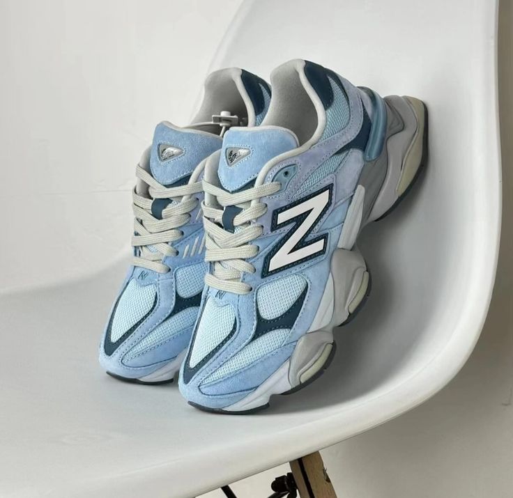 New Balance 9060 Chrome Blue (SALE) 