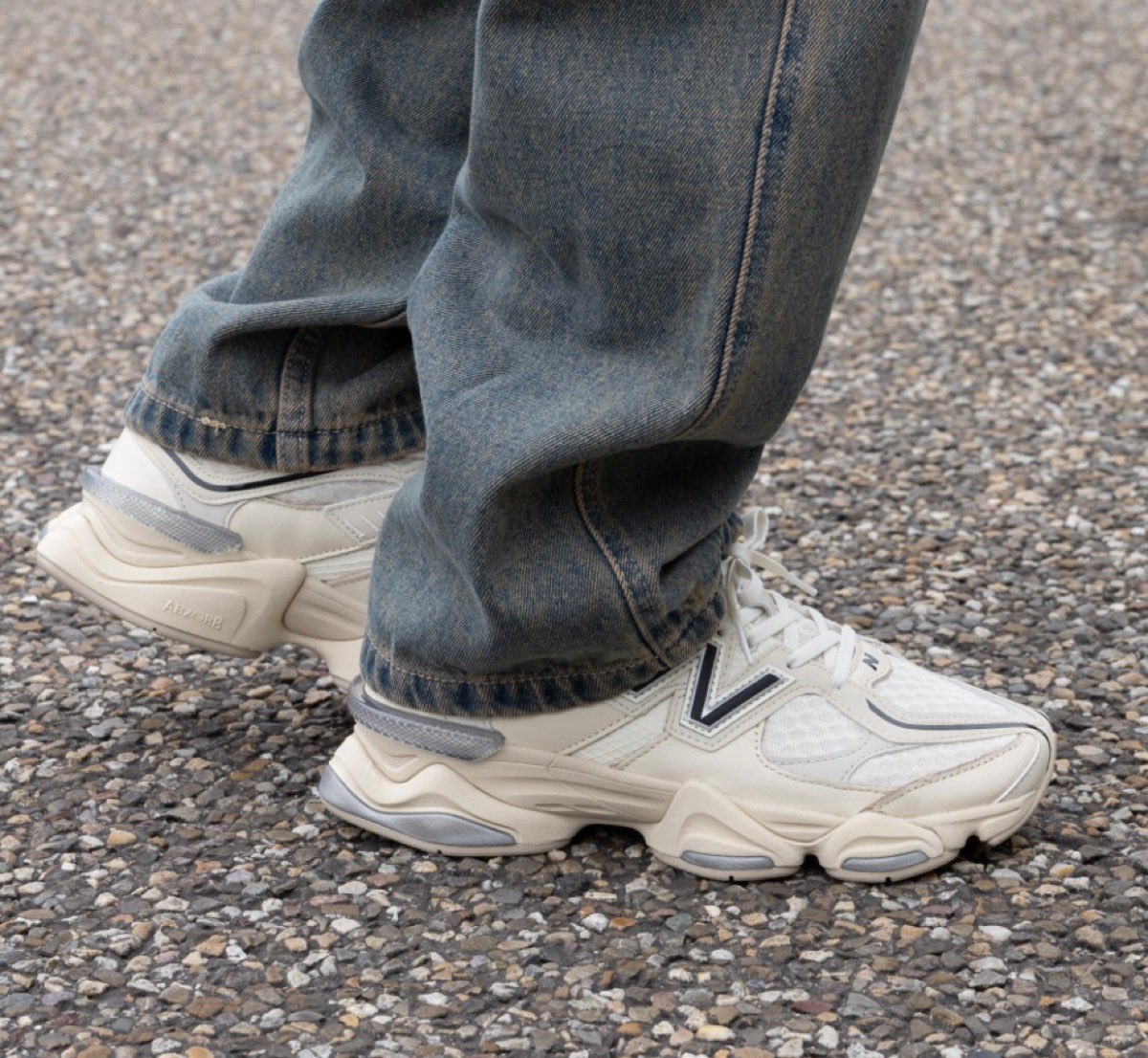 New Balance 9060 Turtledove Black Silver Metallic