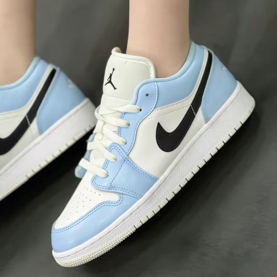 Nike Air Jordan 1 Low Ice Blue