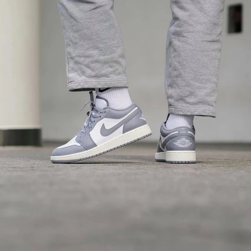 Nike Air Jordan 1 Low Vintage Stealth Grey