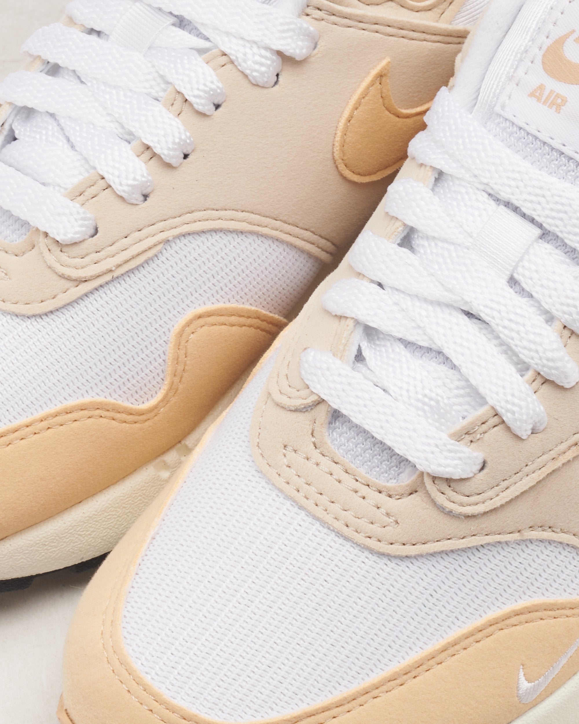 Nike Air Max 1 '87 Light Orewood Brown