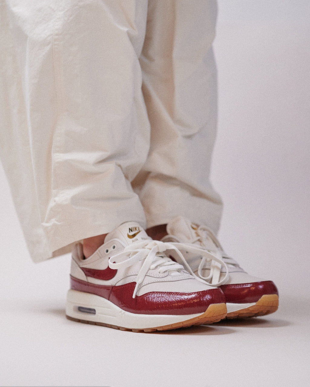 Nike Air Max 1 LX Team Red Sail