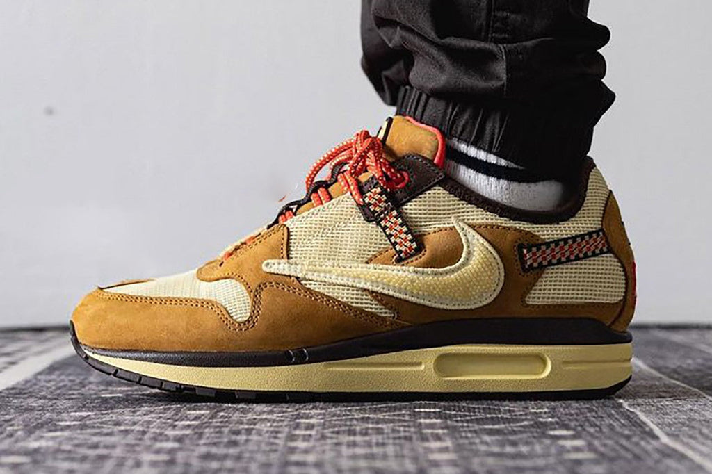 Nike Air Max 1 Travis Scott Cactus Jacket Baroque Brown