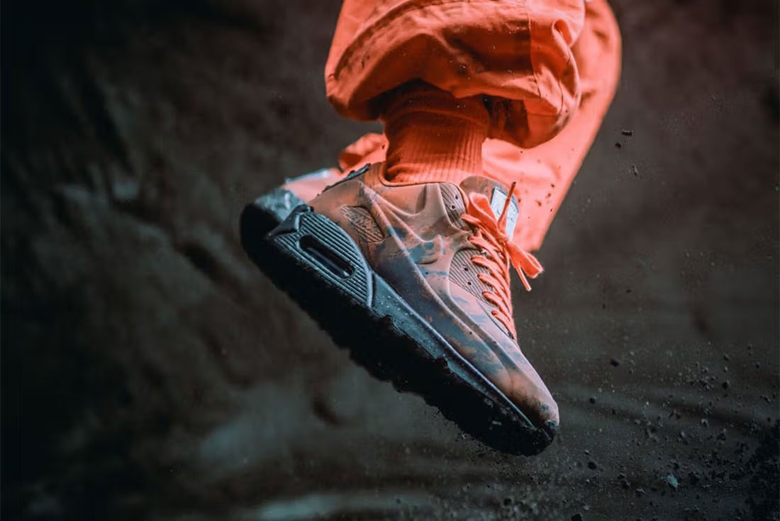 Nike Air Max 90 Mars Landing