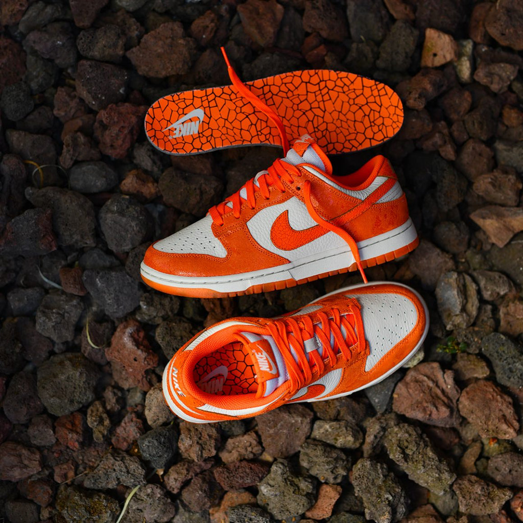 Nike Dunk Low Cracked Orange