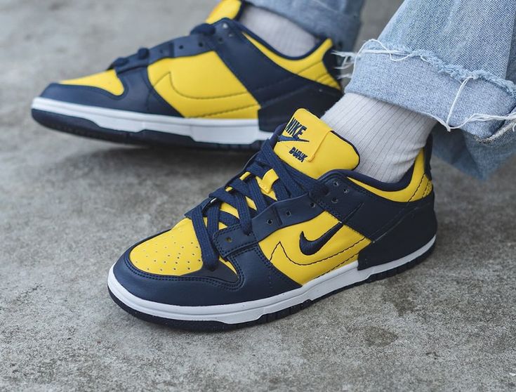 Nike Dunk Low Disrupt 2 Michigan