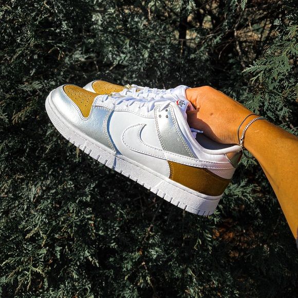 Nike Dunk Low Gold Silver