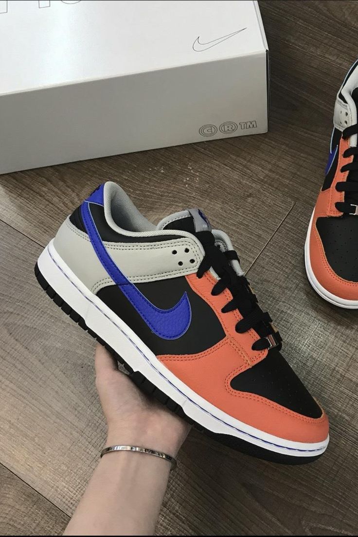 Nike Dunk Low NBA 75th Anniversary Knicks