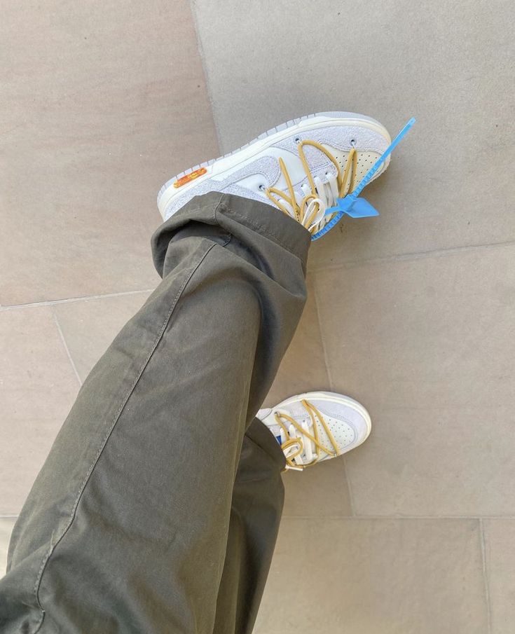 Nike Dunk Low Off-White Lot 34