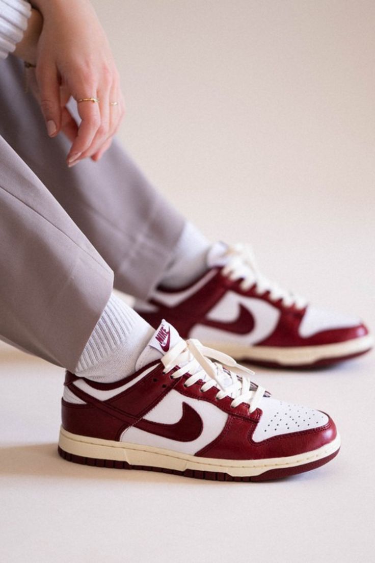 Nike Dunk Low PRM Team Red