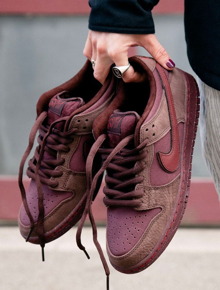 Nike Dunk Low Premium Burgundy Crush