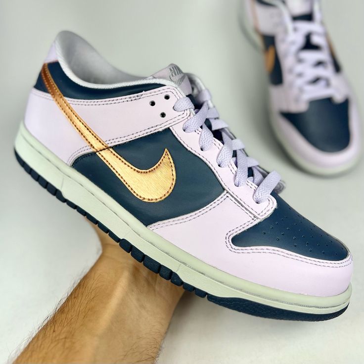 Nike Dunk Low SE Copper Swoosh