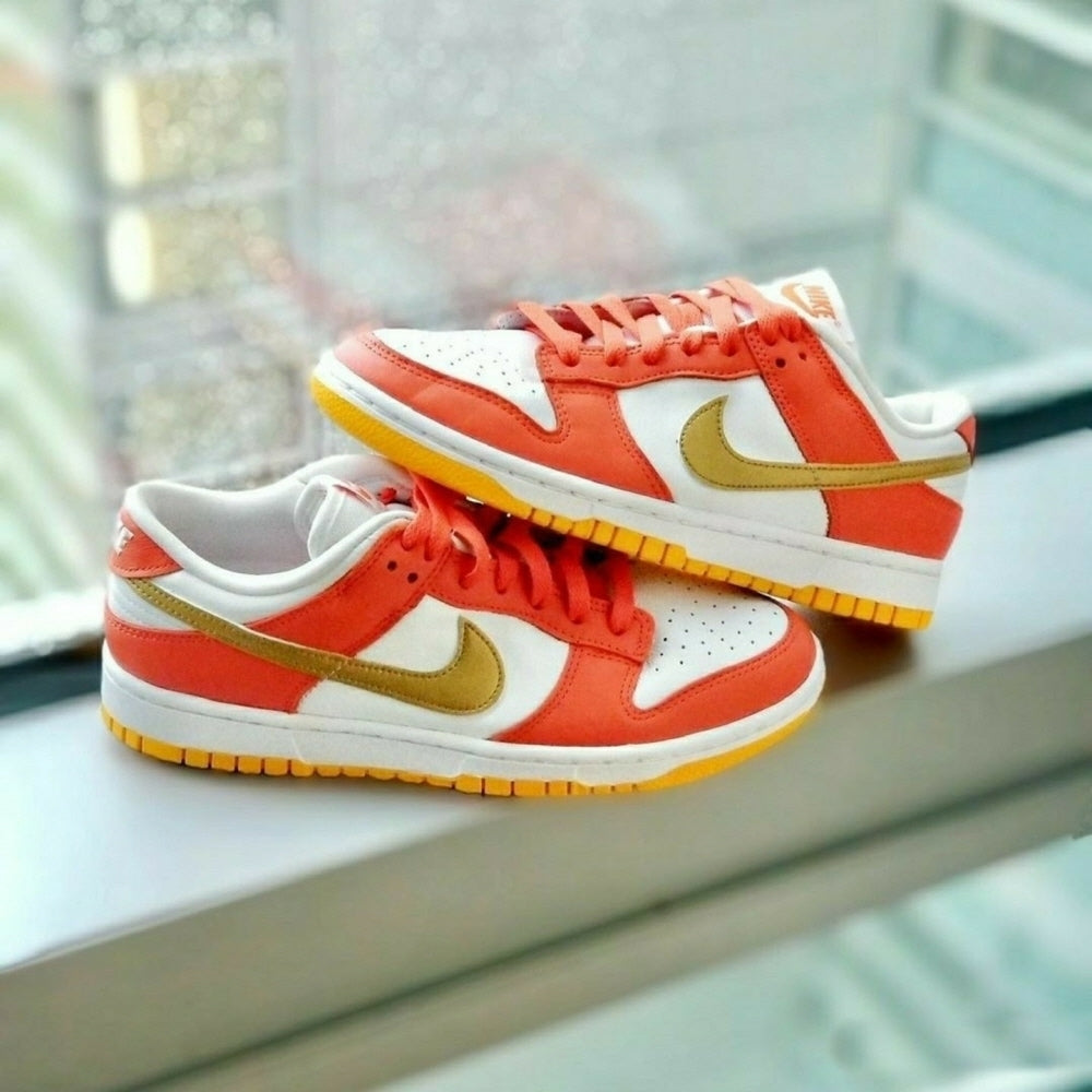 Nike Dunk Low University Gold