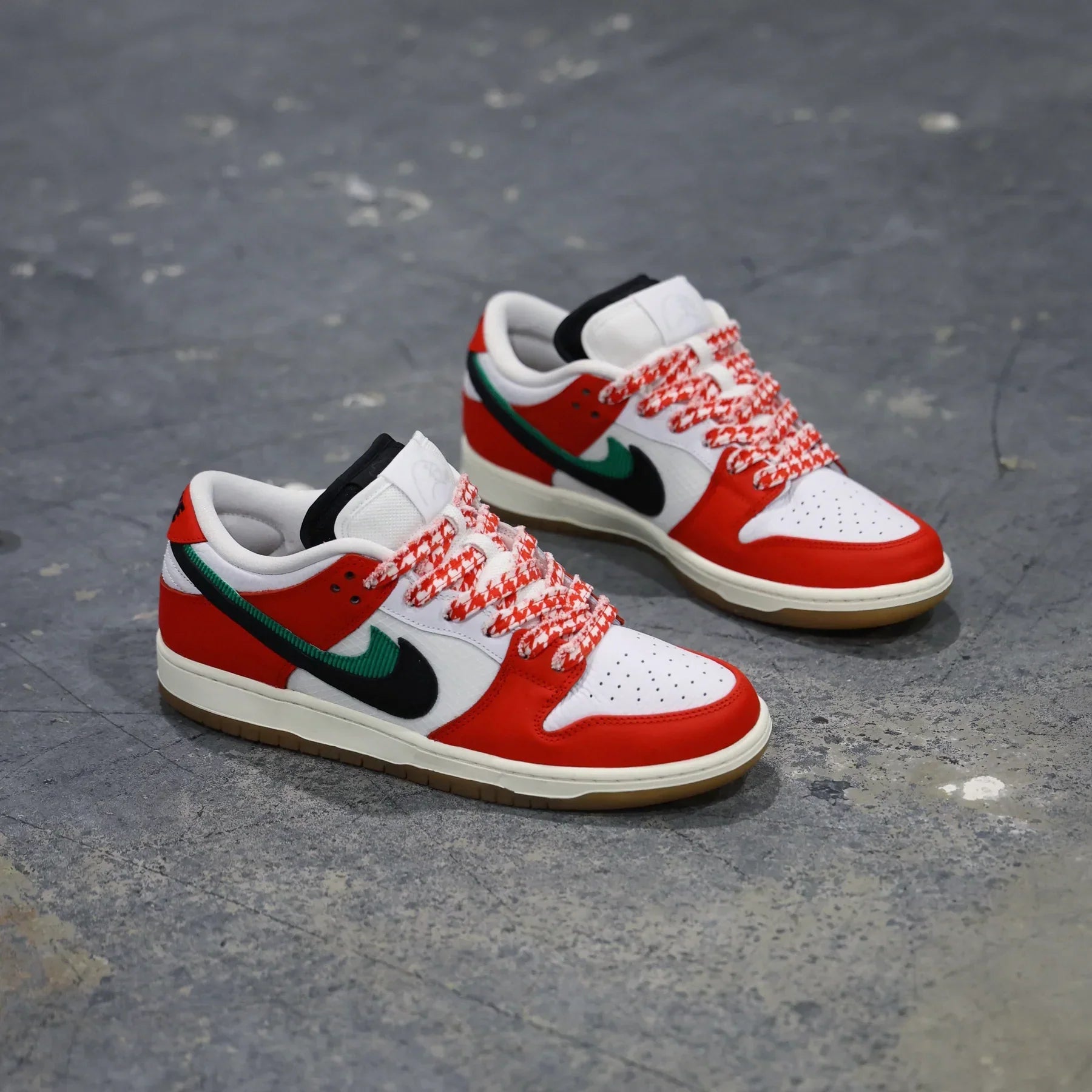 Nike SB Dunk Low Frame Skate Habibi