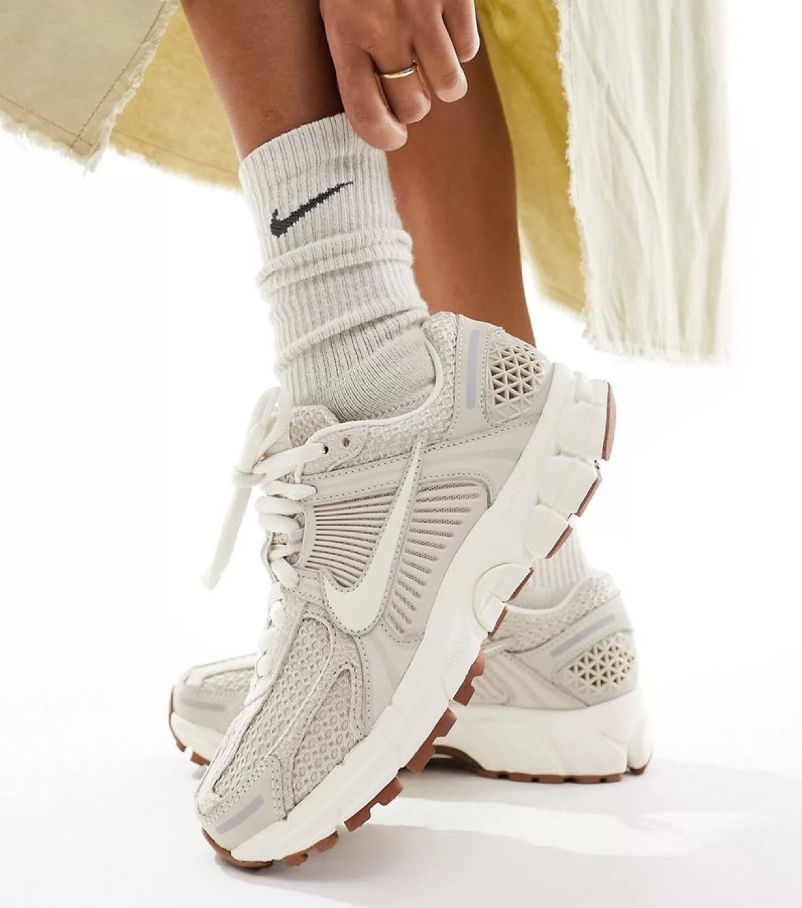 Nike Zoom Vomero 5 Light Orewood Brown