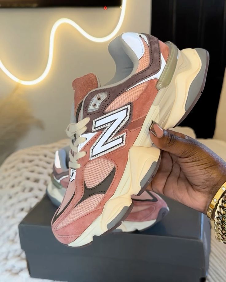 New Balance 9060 Cherry Blossom (SALE)